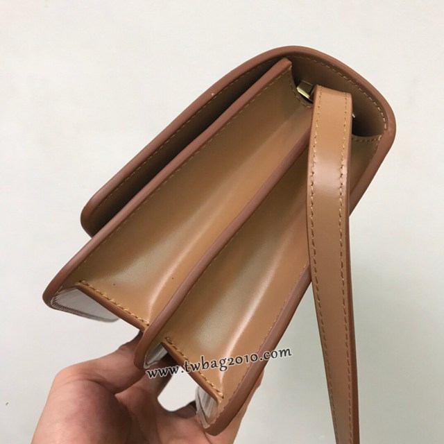 Burberry專門店新款小號TB專屬標識皮革鎖扣包 巴寶莉經典爆款皮革單肩斜背女包 yxb1374